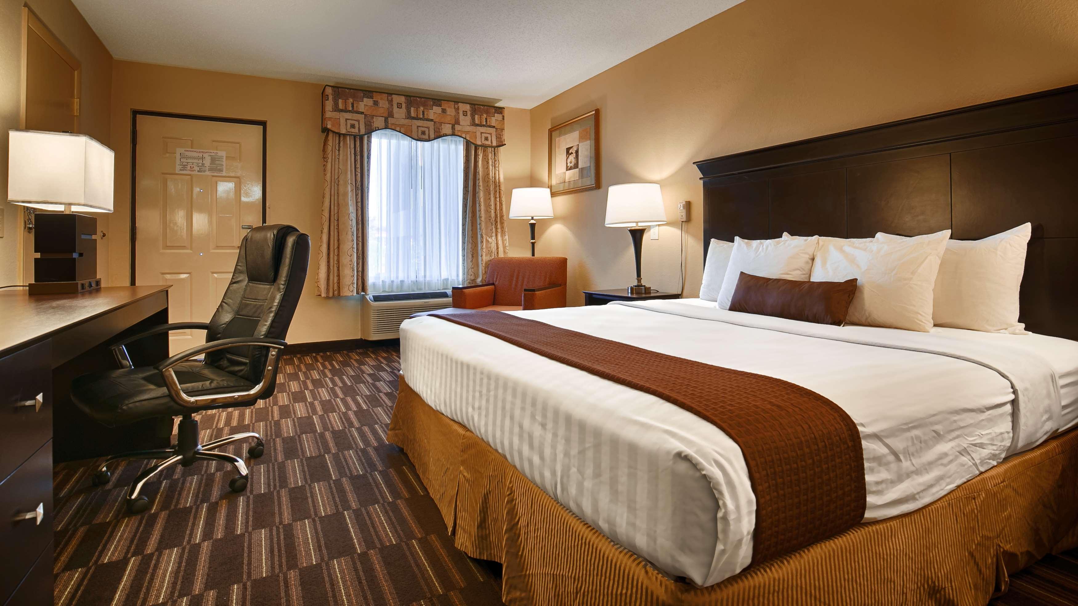 Best Western Greenville Inn Экстерьер фото