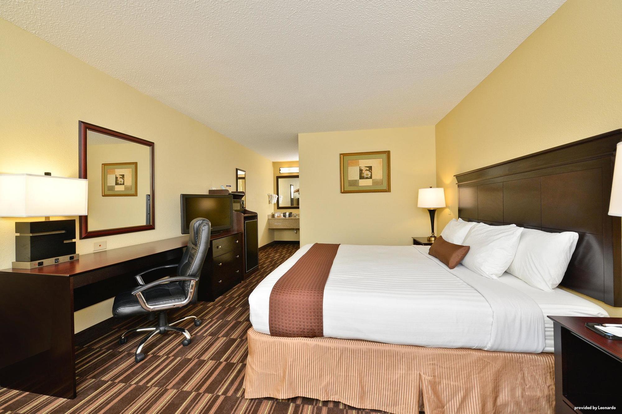 Best Western Greenville Inn Экстерьер фото